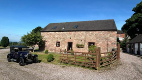 2 Bed Barn Alton Towers Chatsworth Polars Peaks